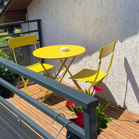 Le Bon Etage 3*